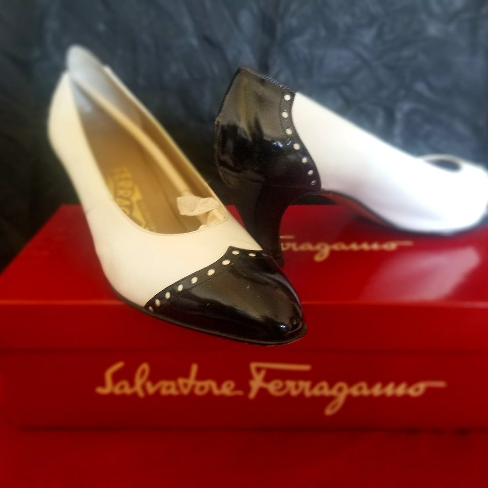 Salvatore Ferragamo Wingtip Pumps